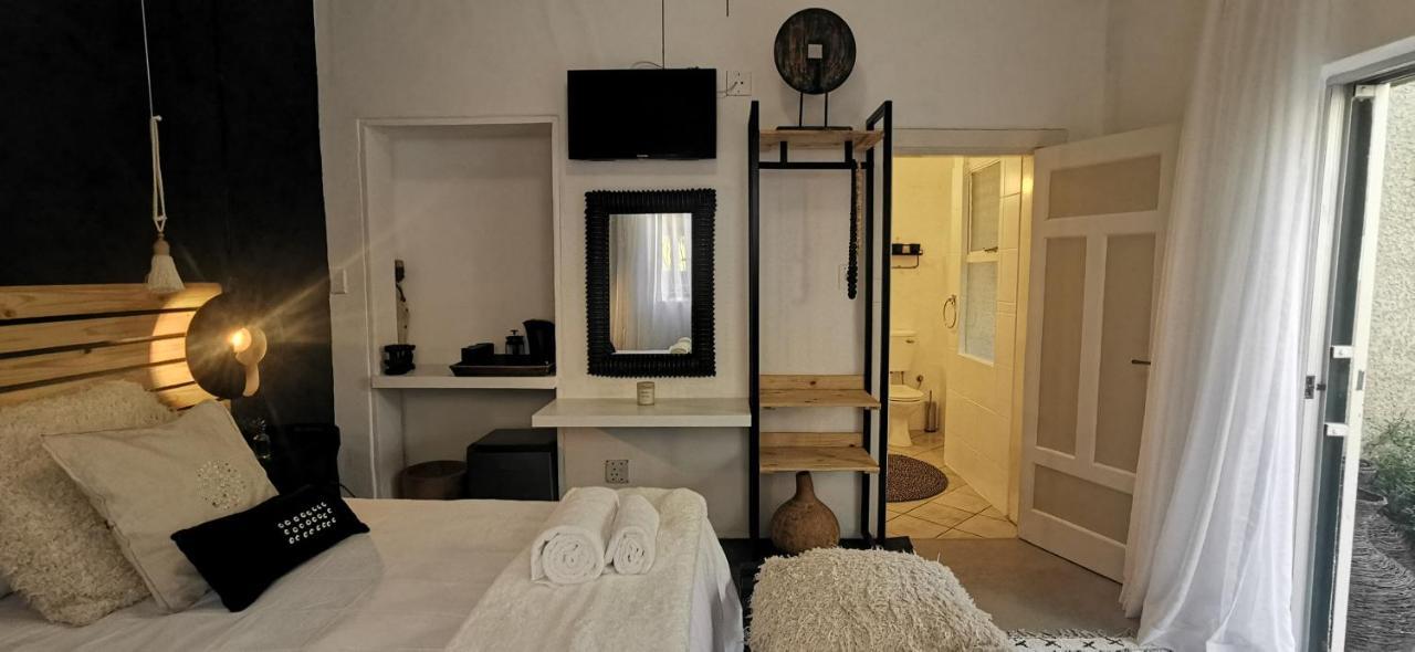Exquisite Private Luxury Suite With King Bed At Bokmakierie Villas Віндгук Екстер'єр фото